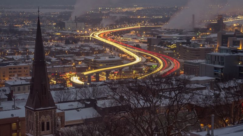 Quebec City traffic at night