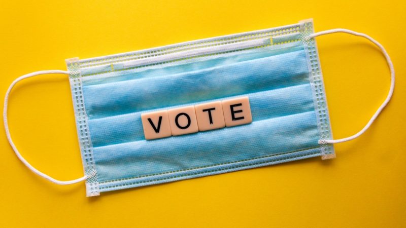 Vote Scrabble letter with facemask